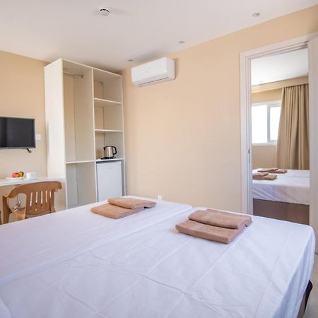 Marisa Napa Suites Ayia Napa Ngoại thất bức ảnh