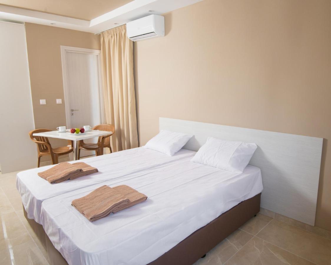 Marisa Napa Suites Ayia Napa Ngoại thất bức ảnh
